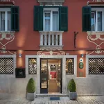 Angelo D'oro Heritage Hotel 4*