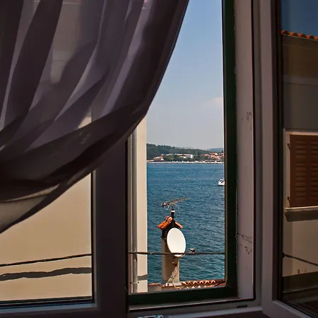 ヘリテージ アンジェロ ドロ ホテル ロヴィニ