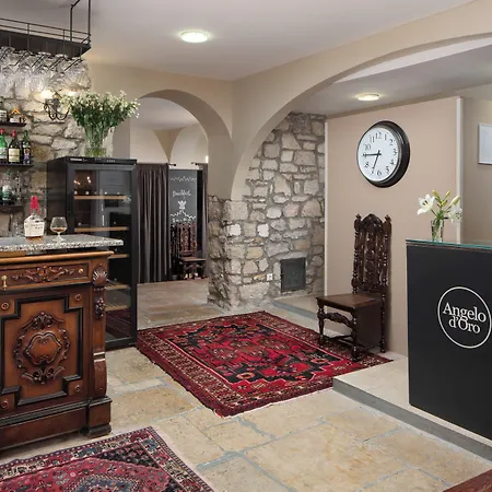 Angelo D'oro روفينج